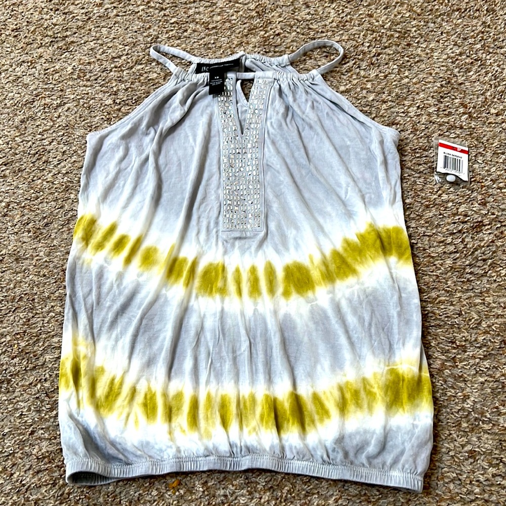 Women’s embellished sleeveless top